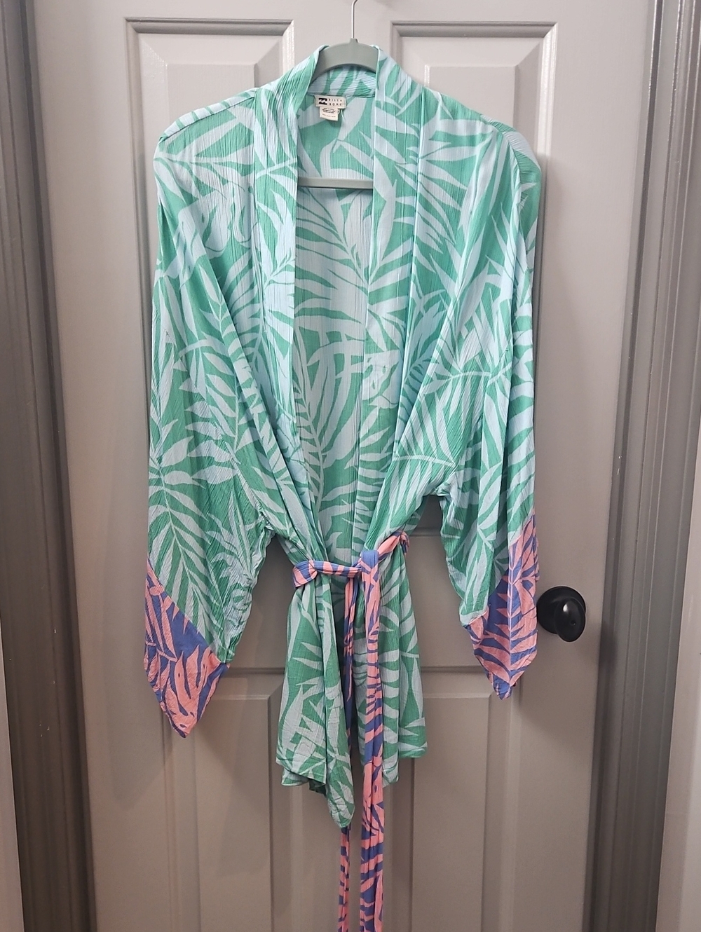 Billabong Swim Robe Cover Up Tropicana Mint Palm Print Kimono with Pink Accent